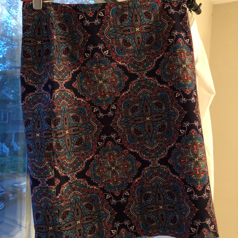 Geometric Pencil Skirt